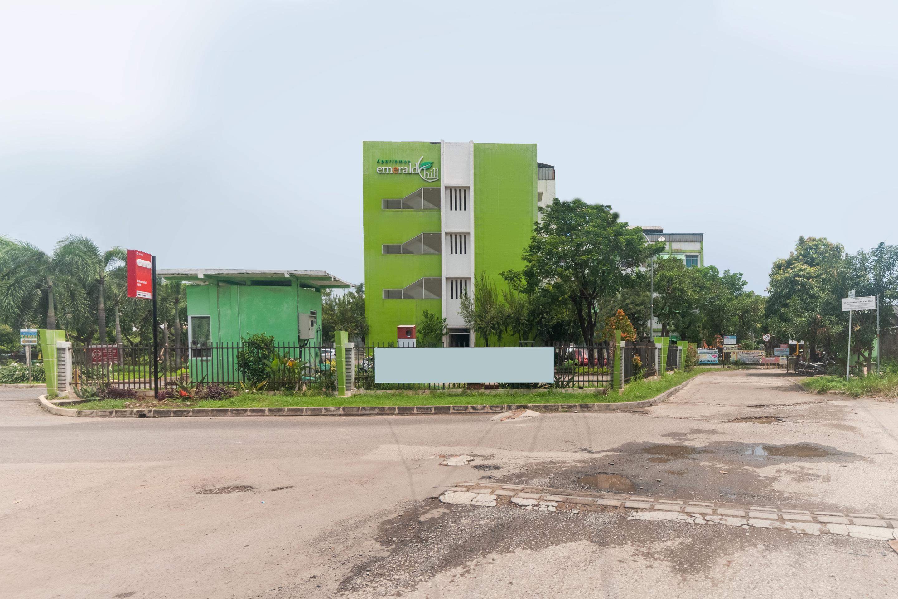 Oyo 3146 Emerald Hill Telukjambe Exterior photo